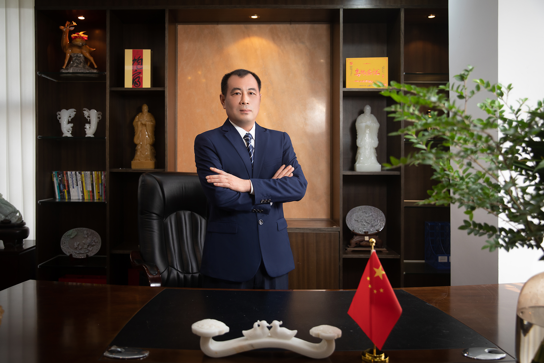 讓中國(guó)人(rén)愛(ài)上(shàng)中國(guó)珠寶——原感珠寶的(de)品牌騰飛(fēi)密碼